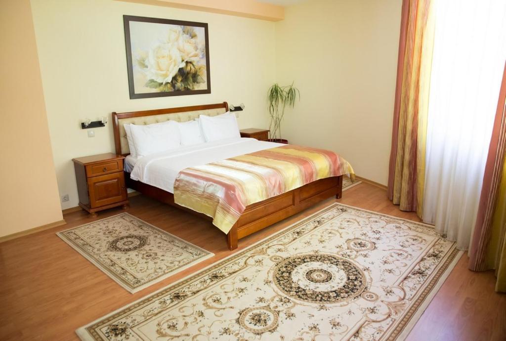 Hotel Nemira Slănic-Moldova Exteriér fotografie