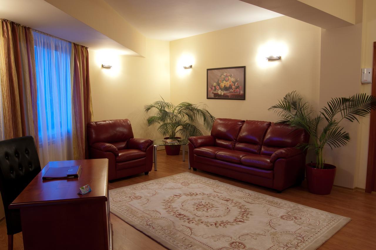 Hotel Nemira Slănic-Moldova Exteriér fotografie