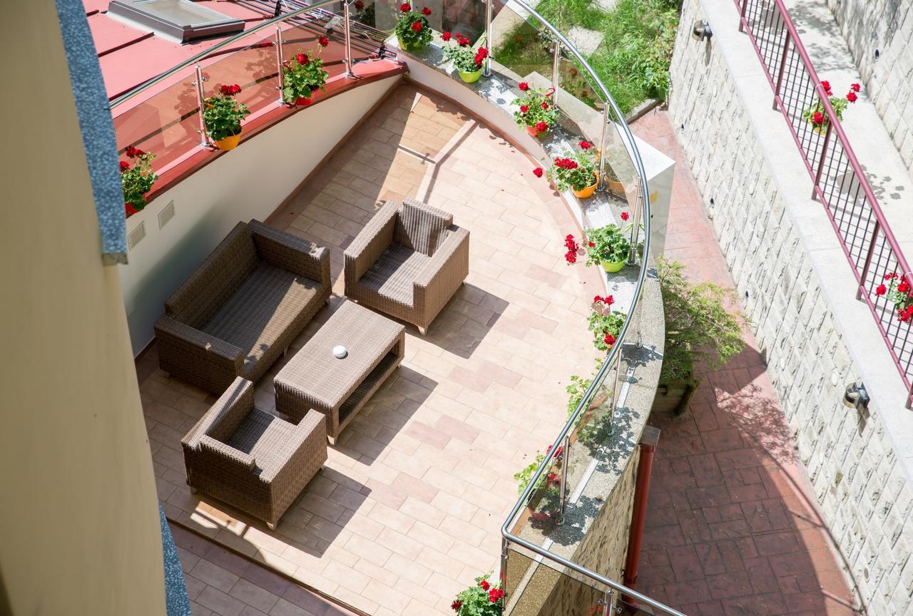 Hotel Nemira Slănic-Moldova Exteriér fotografie