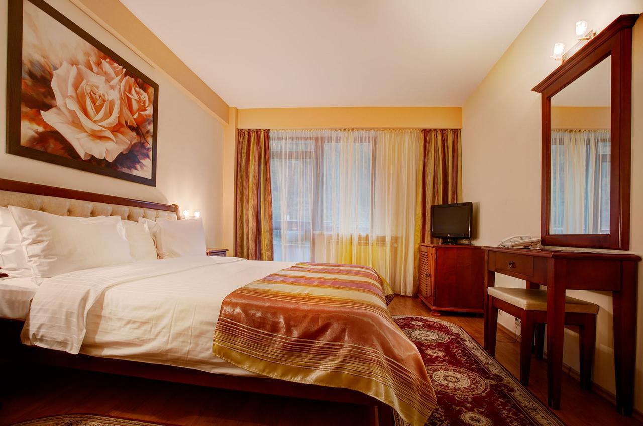 Hotel Nemira Slănic-Moldova Exteriér fotografie